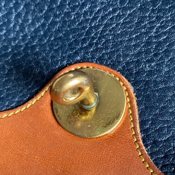 Vintage Dooney & Bourke Square Carrier Crossbody in Navy and Tan - Picture 13 of 13